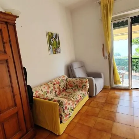 Una Finestra Sul Mare A Apartment *